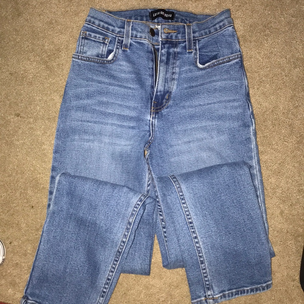 Mom jeans